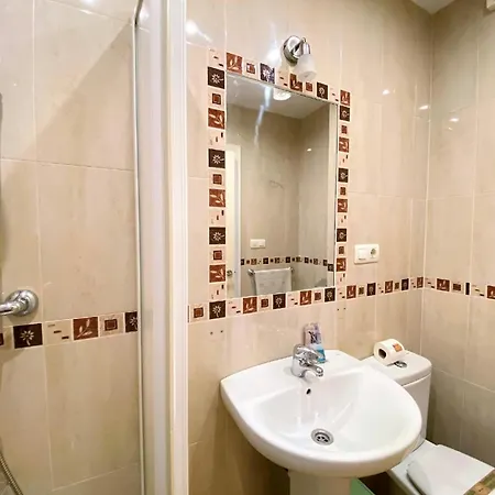 Fuer 2 Personen Ca 45 Qm In Nerja, Andalusien Costa Del Sol نيرخا